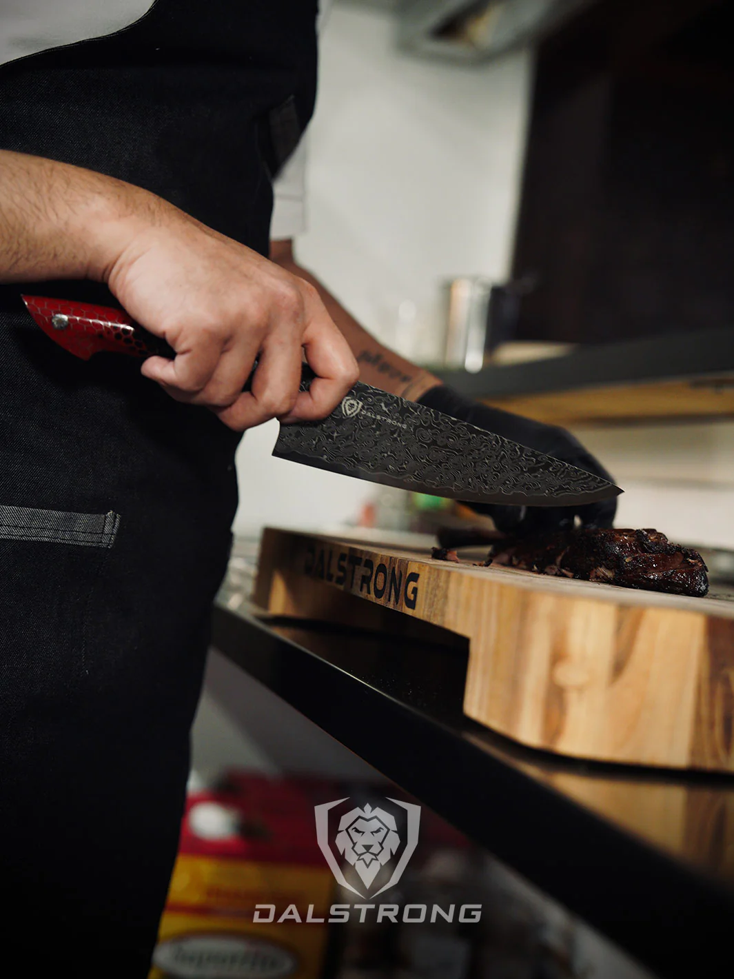 Lionswood Colossal Teak Cutting Board | Dalstrong © - Image 9